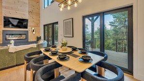 Unclassified image, 5 of 48, button - New Luxury Cabin - HotTub & Views - 5 min to Boone (Blowing Rock)