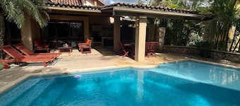Villa Encantadora Morrocoy con Piscina Privada