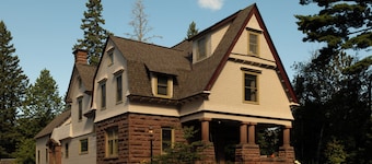 Pinehurst Inn - Luxury Bayfield Hotel