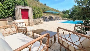 Pool - Vrbo Property (Apt)
