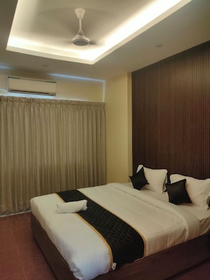 Family Room | Meja, Wi-fi percuma 