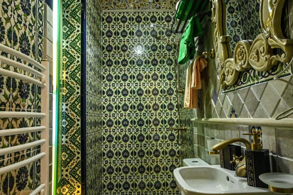 Double Room | Bathroom