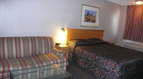 Pepper Tree Motel - Ontario, CA
