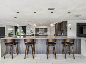 Private kitchen - Belleair Beach Waterfront Residence (Belleair Beach)