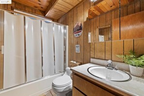 Unclassified image, 5 of 16, button - A great place, large lot, very private, backing up to National Forest. Views too (Cold Springs)