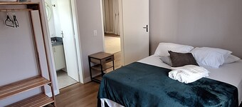 New apartment in Santa Teresa-ES, enclosed balcony with mountain views.