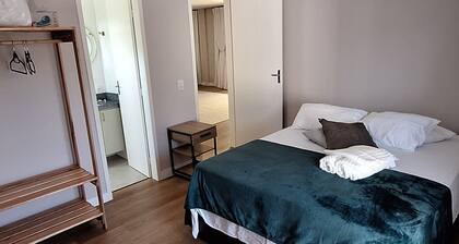 New apartment in Santa Teresa-ES, enclosed balcony with mountain views.