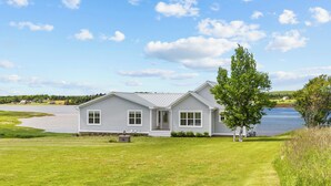 Exterior - Private PEI Waterfront Escape | 5BR | Dock | Beach | Golf & Cavendish Nearby (Kensington)
