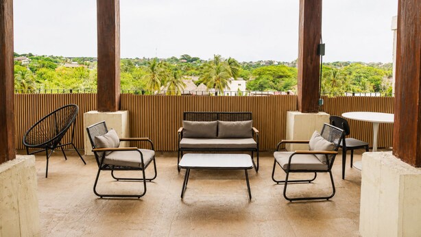 Ảnh chưa phân loại, 1 trong số 24 ảnh, nút