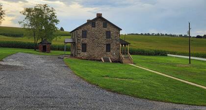 Coming to town to visit friends & family during the holidays? Near I 83