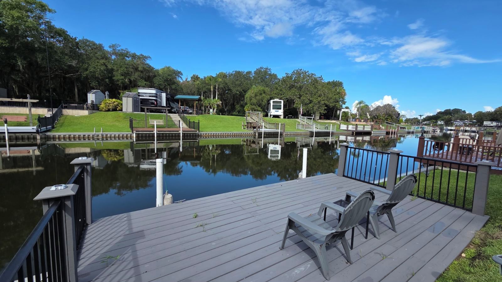 Waterfront RV Oasis: Dock & Pavilion  Lot 561 (3690)