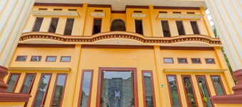 OYO 2978 Karanggoso Indah Hotel