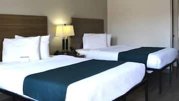 Iron/ironing board, WiFi (free), bed sheets