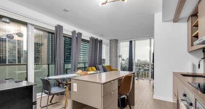 StayToronto - The Entertainment Suites