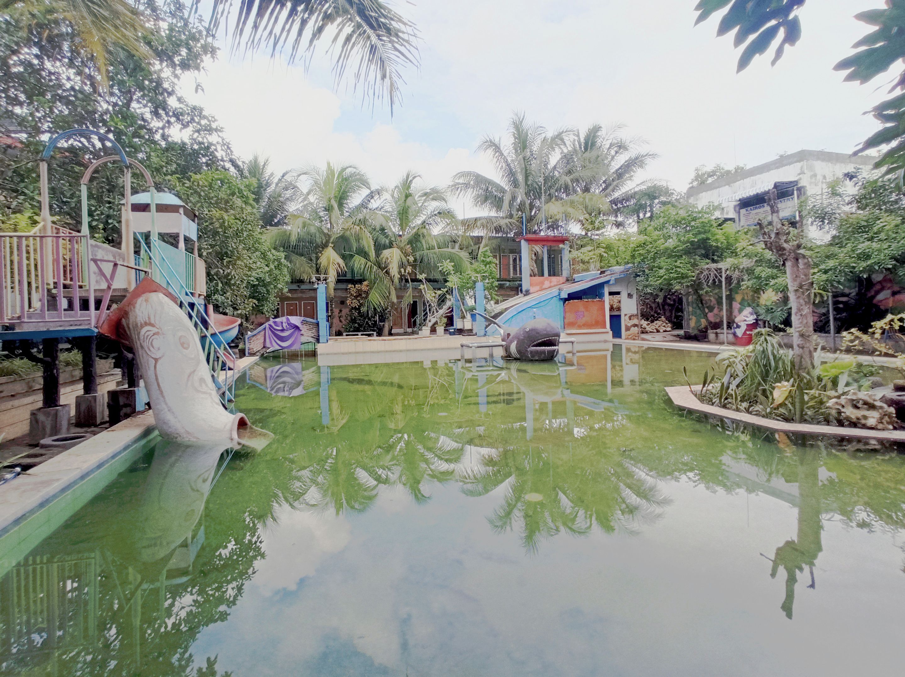 Kolam renang