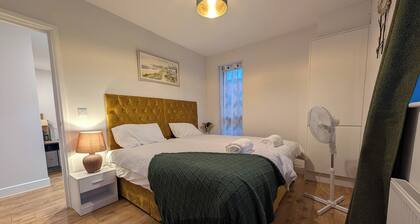 Comfort and Stylish Nest at Royal Tunbridge Wells