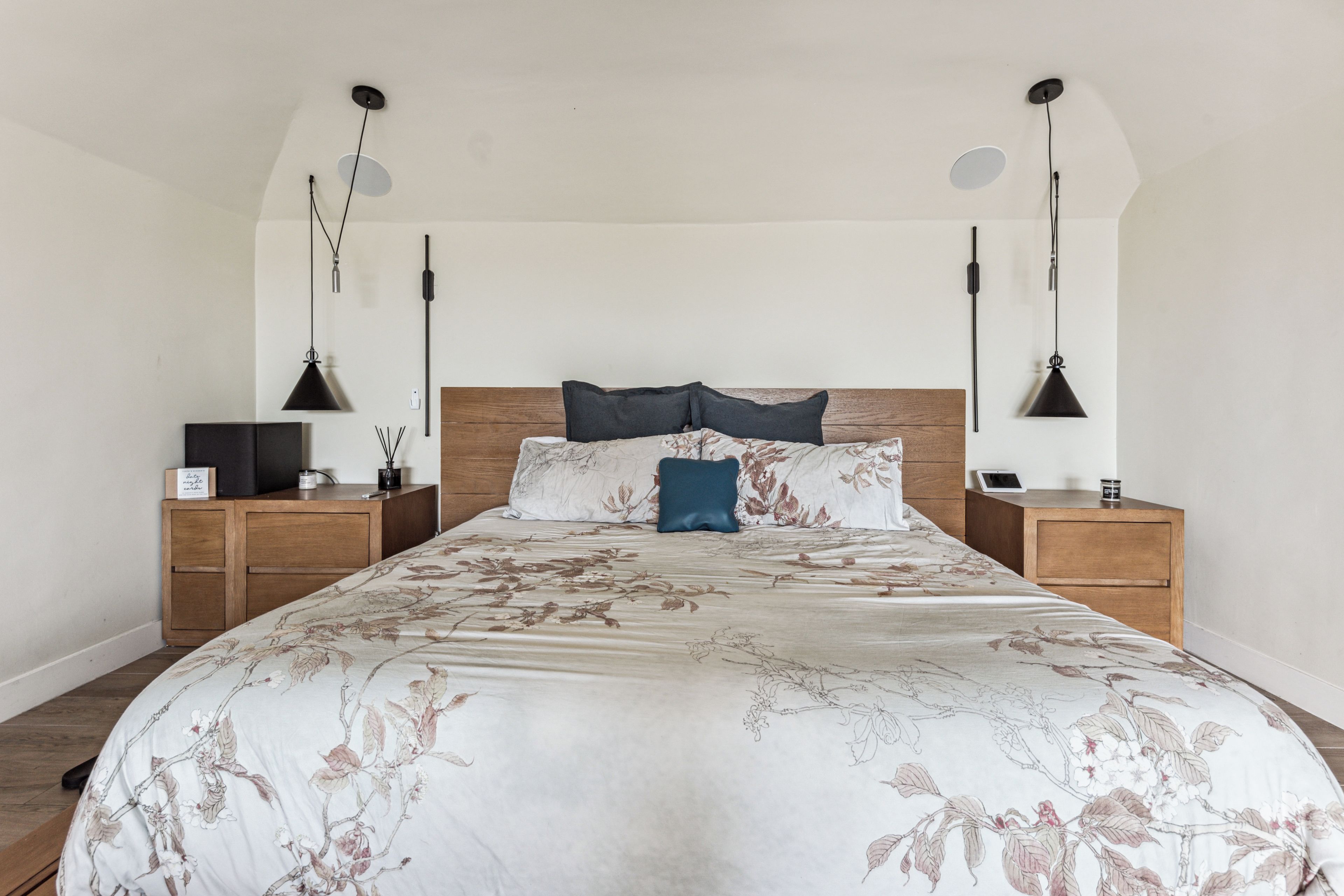 1 bedroom, desk, WiFi (free), bed sheets