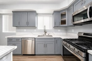 Private kitchen - SWEET HOSTEL (Los Angeles)