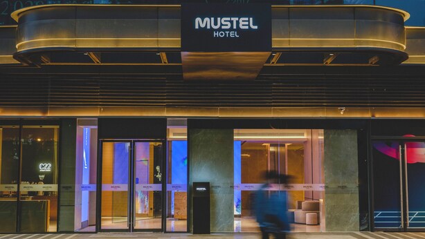 Exterior detail - Chengdu MUSTEL Muwenti Hotel (ChengDu)