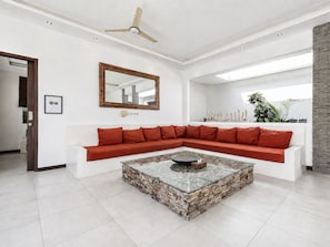 別墅 (3 Bedrooms) | 客廳 | 電視