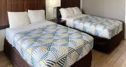2 Full Beds | Smoking