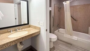 Unclassified image, 5 of 13, button - Cozy Suite King Bed|Free Parking (Vancouver)