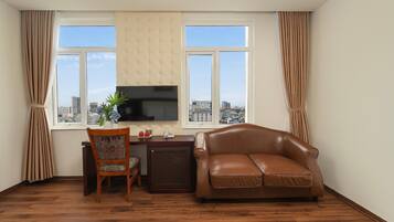 Executive Quadruple Room, River View | Desk, laptop workspace, WiFi (free)