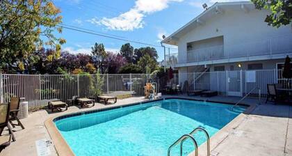 2 Full Beds | Prescott