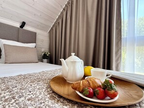 여행용 아기침대, 무료 WiFi, 침대 시트