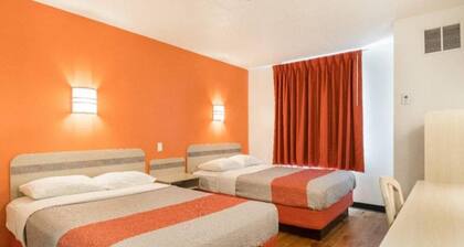 2 Full Beds | Non-Smoking