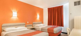 2 Full Beds | Non-Smoking