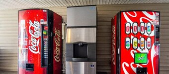 2 Full Beds | Non-Smoking, Micfridge