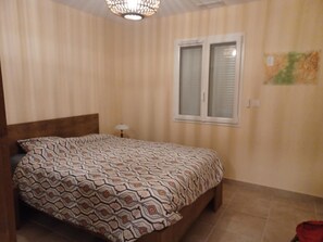 Room - Vrbo Property (Curnier)
