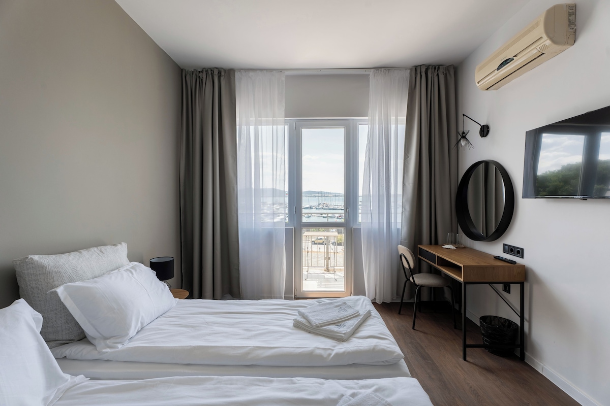 Standard Double or Twin Room, Balcony, Marina View | Desk, laptop workspace, free WiFi