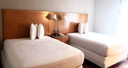 2 Queen Beds | Non-Smoking, Micfridge