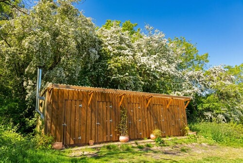 Bell Tent Sleeps 4 with Woodburner & Sauna · Blackdown Hills