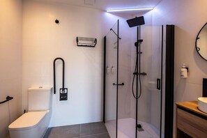 Kamar Double, balkon, pemandangan kota | Kamar mandi