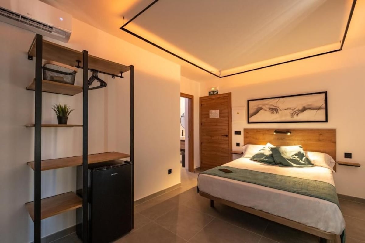 Kamar Double Deluks, balkon, pemandangan kota | Wi-Fi gratis