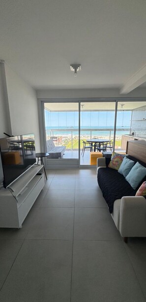 Unclassified image, 5 of 19, button - Vrbo Property (Guarujá)