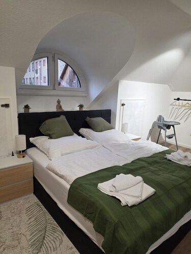 "Idyll at the Vineyard" Apartment in a Quiet Residential Neighborhood