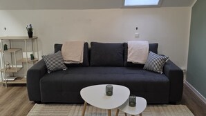 Living area - Vrbo Property (Rüdesheim am Rhein)