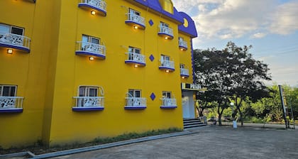 Prada Motel