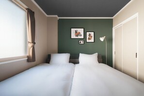 Ảnh chưa phân loại, 2 trong số 37 ảnh, nút