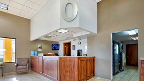 Lobby - 2 Queen Beds | Smoking, Micfridge (Effingham)