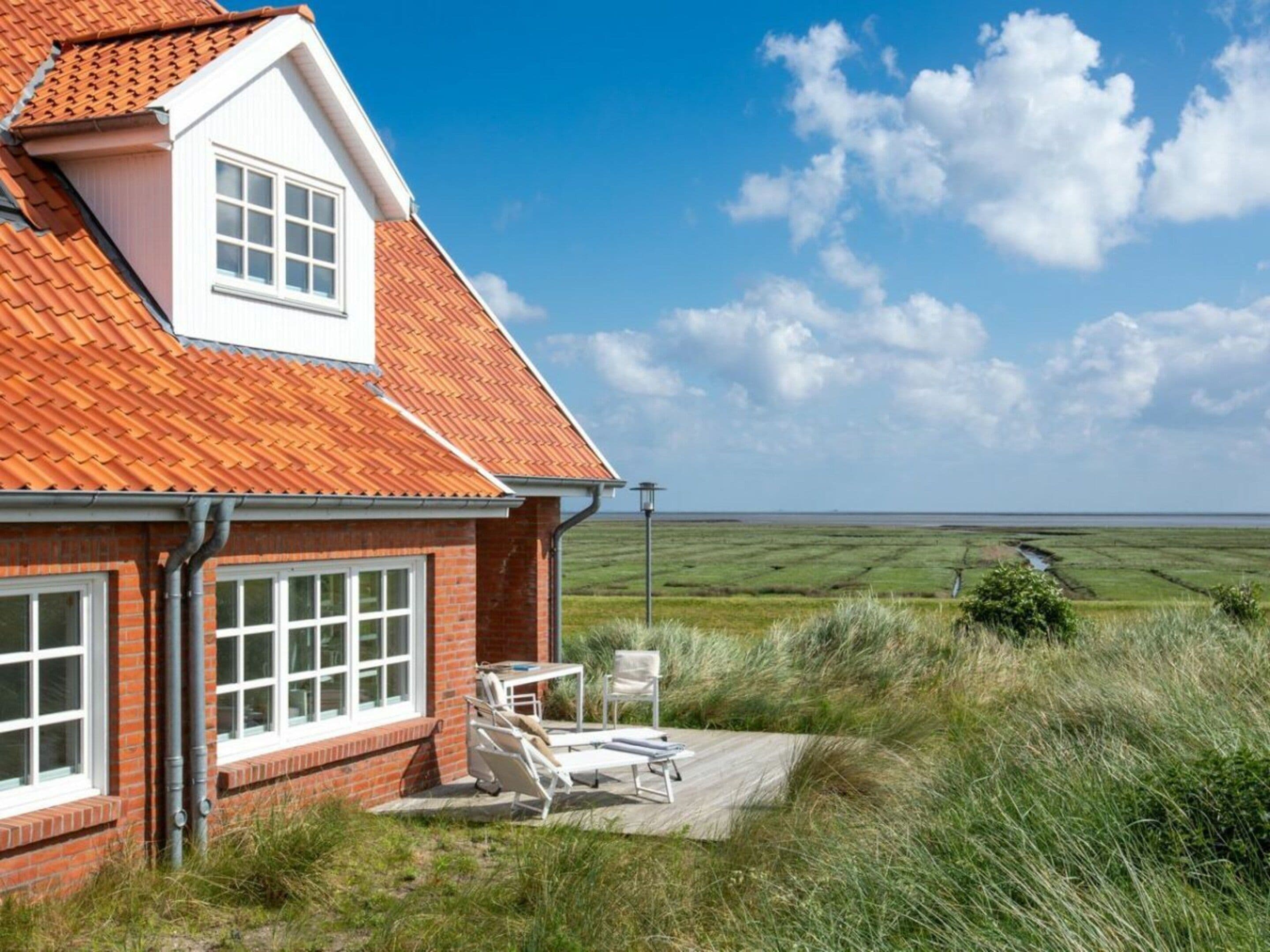 House | Property grounds