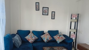 Living area - (Mawal)