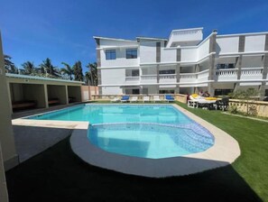Pool - Modern one bedroom along the shores of Diani (Kwale County)