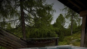 Outdoor spa tub - Cabin in Turrach with sauna and balcony (Turrach)