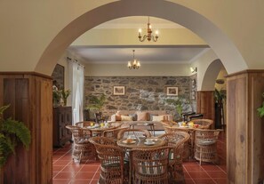 Unclassified image, 5 of 13, button - Vrbo Property (São Jorge)