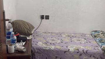 WiFi (free)